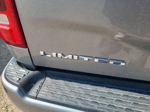 Used 2019 RAM 3500 Limited AWD/4WD image 11