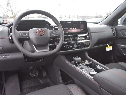 New 2026 Nissan Pathfinder Rock Creek w/ Rock Creek Premium Package image 21