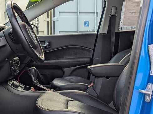 Used 2018 Jeep Compass Trailhawk w/ Leather Interior Group image 21