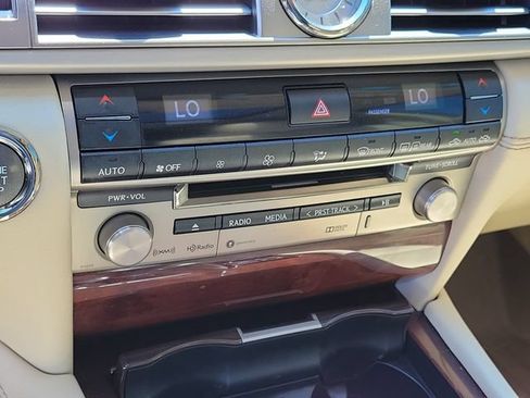 Used 2016 Lexus LS 460 AWD w/ Comfort Package image 16