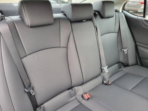 Used 2024 Lexus ES 350 w/ Premium Package FWD image 6