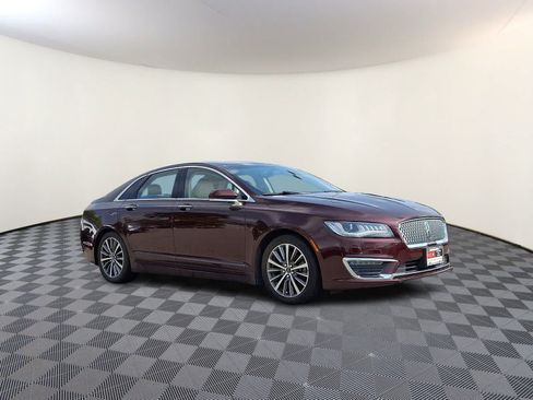Used 2018 Lincoln MKZ Premiere FWD image 4