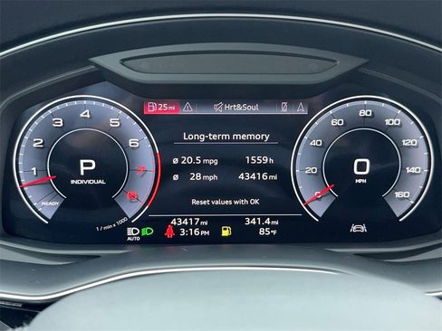 Used 2022 Audi Q7 3.0T Premium image 23