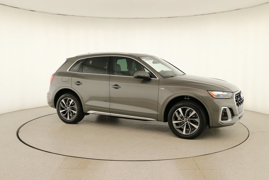 Certified 2024 Audi Q5 2.0T Premium Plus AWD/4WD image 9