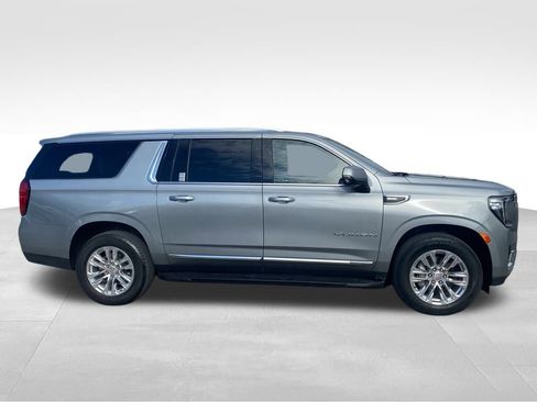 Certified 2024 GMC Yukon XL SLT w/ SLT Luxury Package image 4