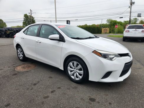 Used 2014 Toyota Corolla LE FWD image 20