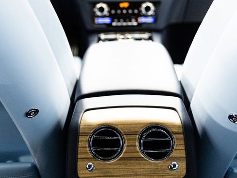 Used 2022 Rolls-Royce Ghost w/ Ghost Package image 42