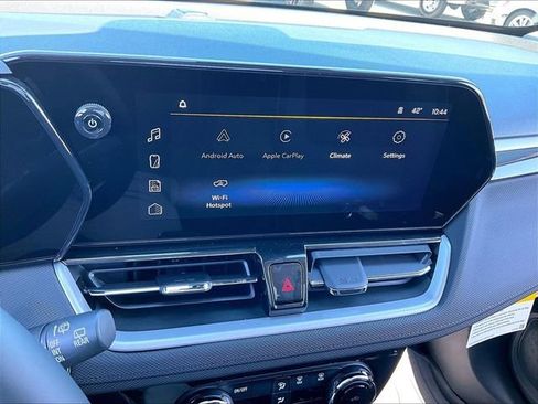 New 2026 Chevrolet TrailBlazer LT w/ Convenience Package FWD image 20