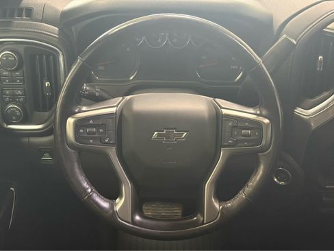 Used 2020 Chevrolet Silverado 1500 LT Trail Boss AWD/4WD image 18