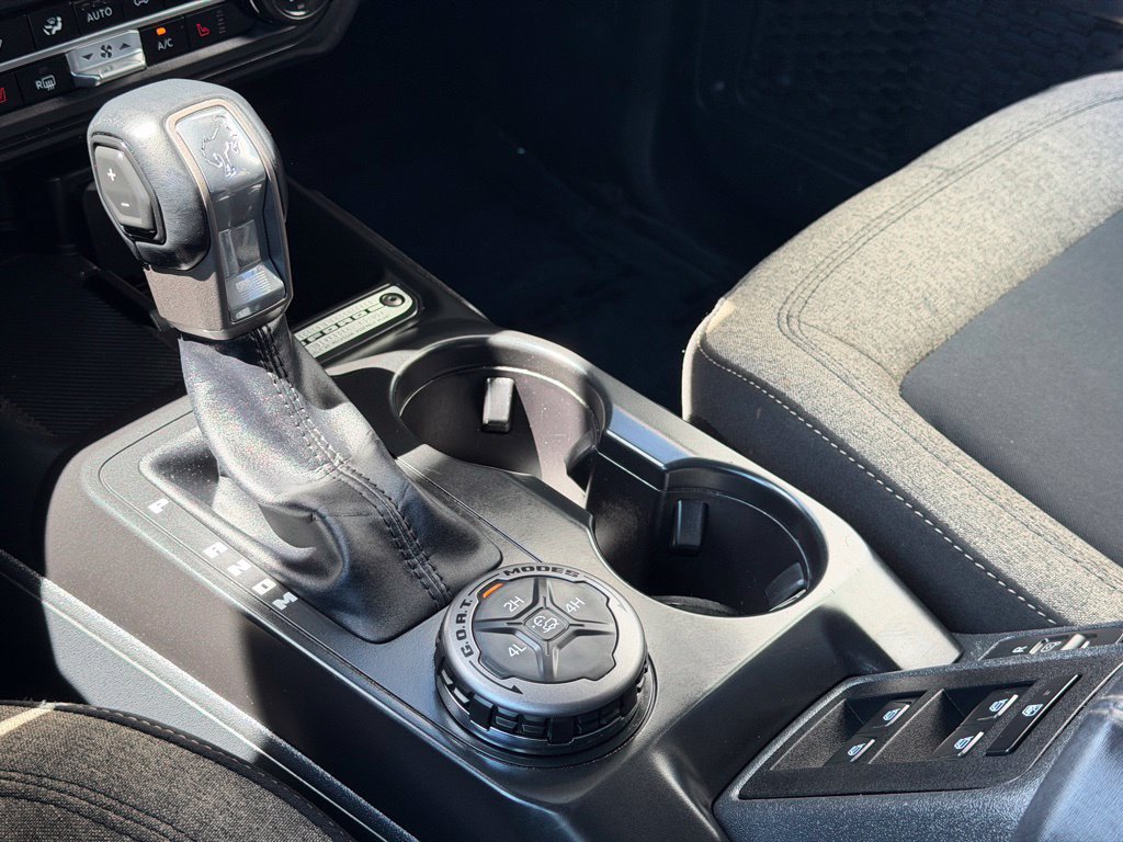 Used 2025 Ford Bronco Big Bend AWD/4WD image 16