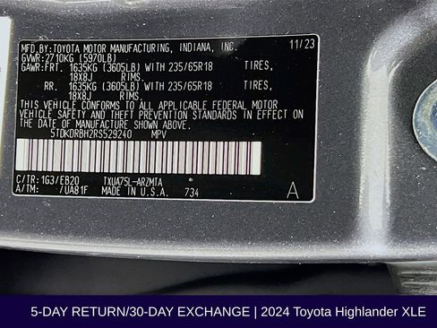 Used 2024 Toyota Highlander XLE image 36
