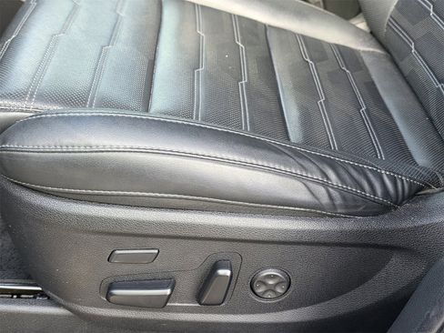 Used 2023 Kia Telluride SX Prestige image 12