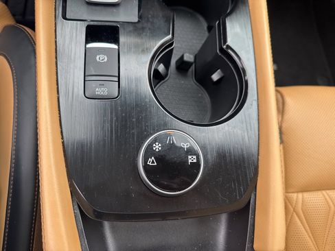 Used 2023 Nissan Rogue Platinum AWD/4WD image 27