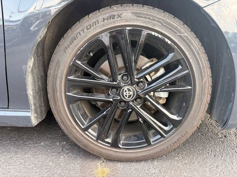 Used 2025 Toyota Camry SE FWD image 30