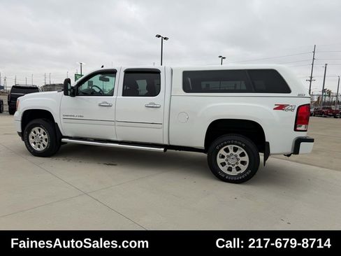 Used 2014 GMC Sierra 3500 Denali w/ Snow Plow Prep Package image 8