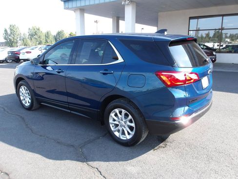 Used 2020 Chevrolet Equinox LT FWD image 3