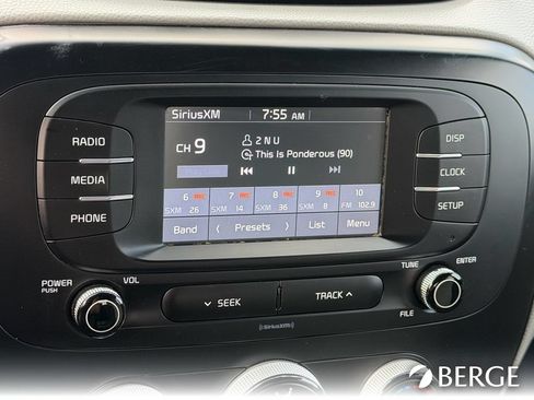 Used 2019 Kia Soul FWD image 27