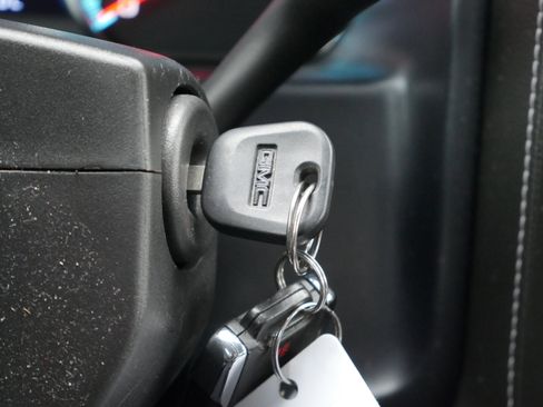 Used 2018 GMC Sierra 1500 Denali image 9