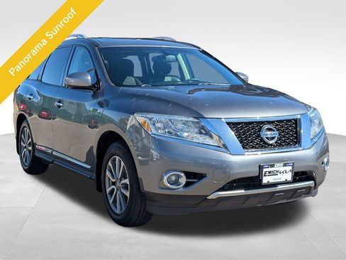 Used 2015 Nissan Pathfinder SL w/ SL Premium Package image 5