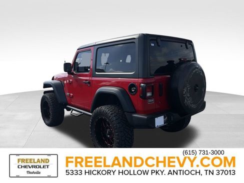 Used 2019 Jeep Wrangler Sport AWD/4WD image 5