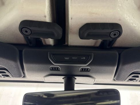 Used 2023 Jeep Wrangler Unlimited Rubicon 4xe w/ Steel Bumper Group image 34