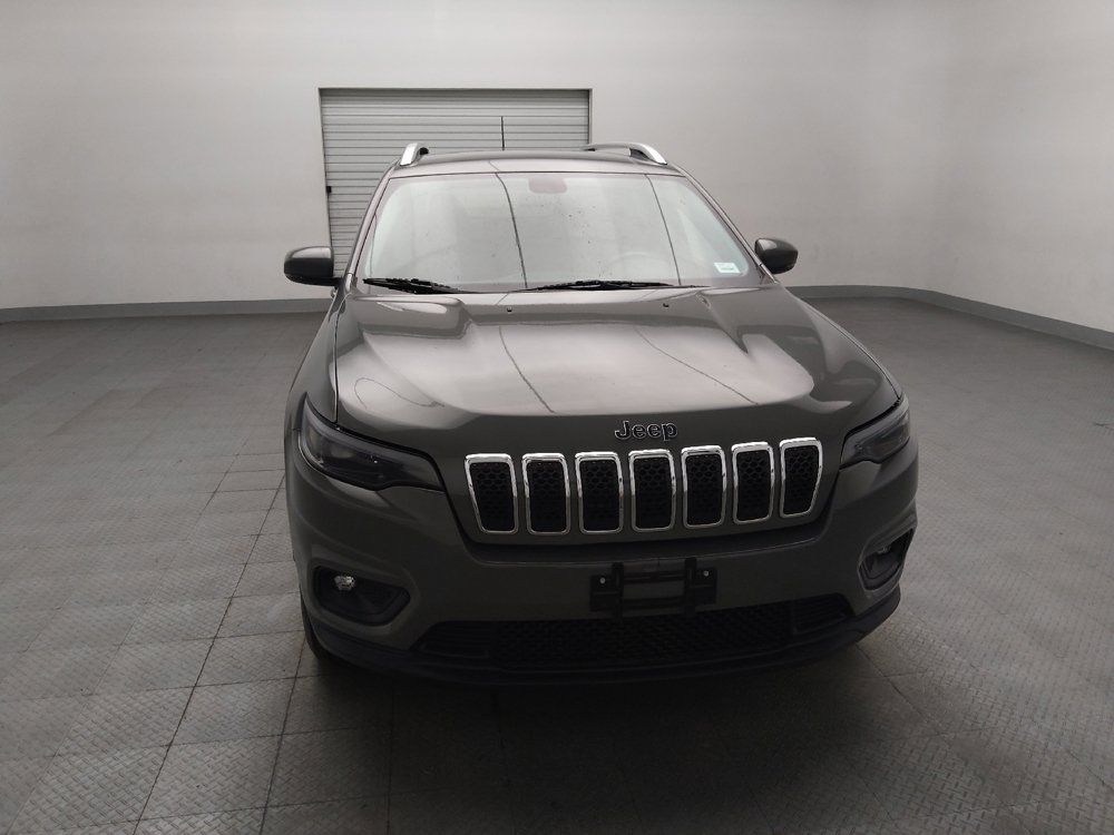 Used 2019 Jeep Cherokee Latitude Plus w/ Cold Weather Group AWD/4WD image 14