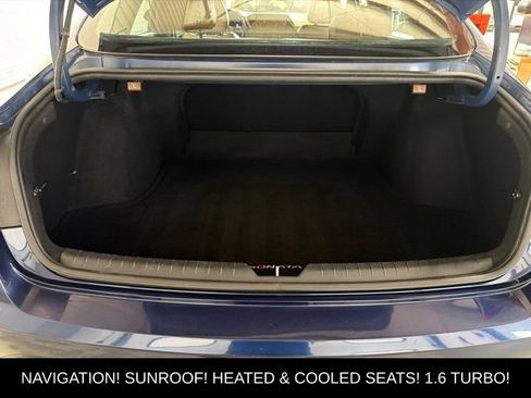Used 2020 Hyundai Sonata Limited w/ Cargo Package FWD image 7