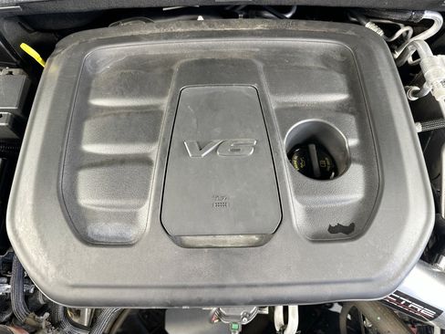 Used 2021 Dodge Durango GT image 32