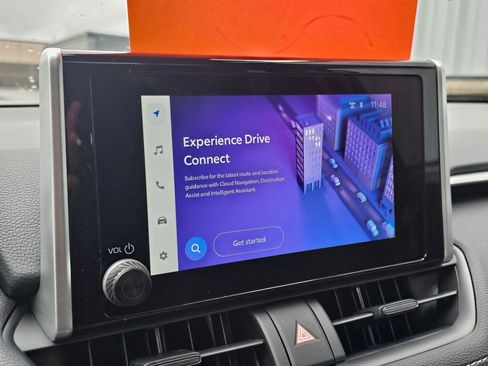 New 2025 Toyota RAV4 XLE w/ Convenience Package image 15