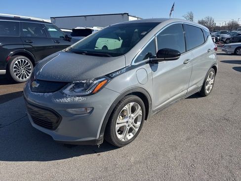Used 2021 Chevrolet Bolt LT image 3
