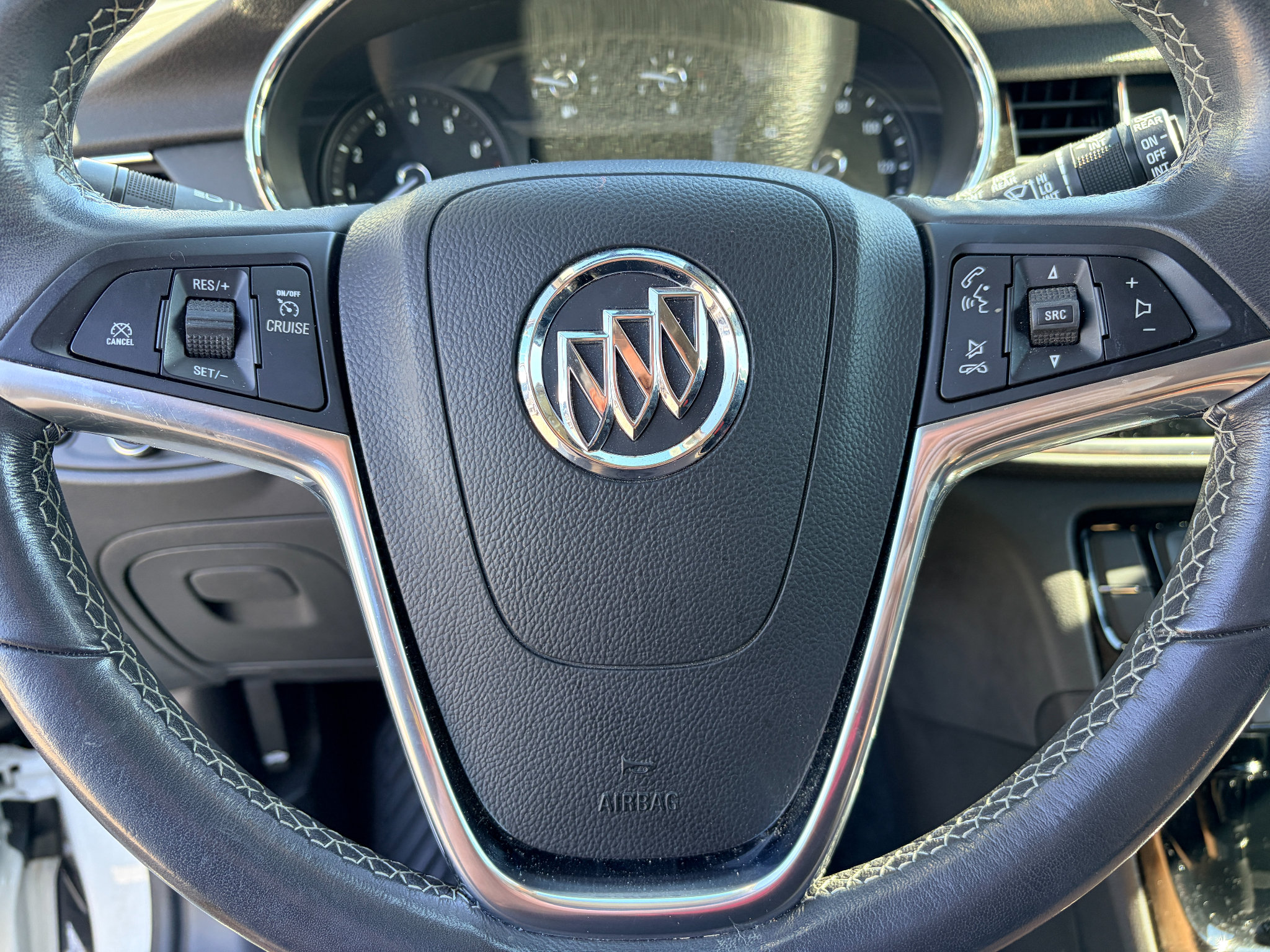 Used 2018 Buick Encore Preferred FWD image 9