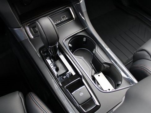 New 2026 Subaru Ascent Limited Bronze image 24