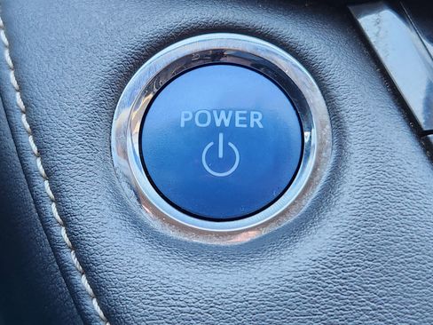 Used 2016 Toyota RAV4 XLE image 27