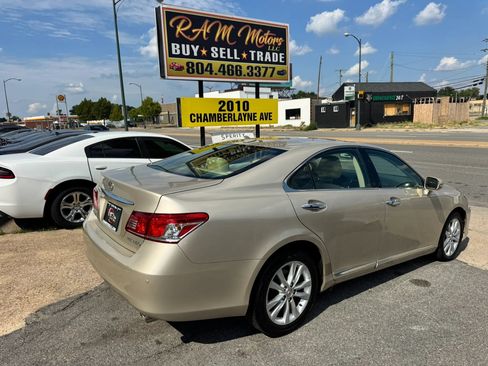 Used 2010 Lexus ES 350 FWD image 3