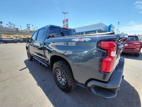 Used 2021 Chevrolet Silverado 1500 RST AWD/4WD image 6