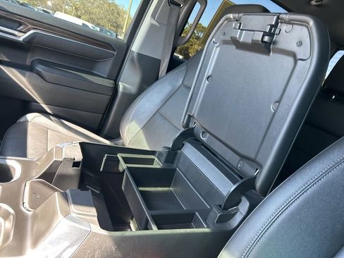 Used 2022 Chevrolet Silverado 1500 LT Trail Boss w/ Convenience Package II image 39