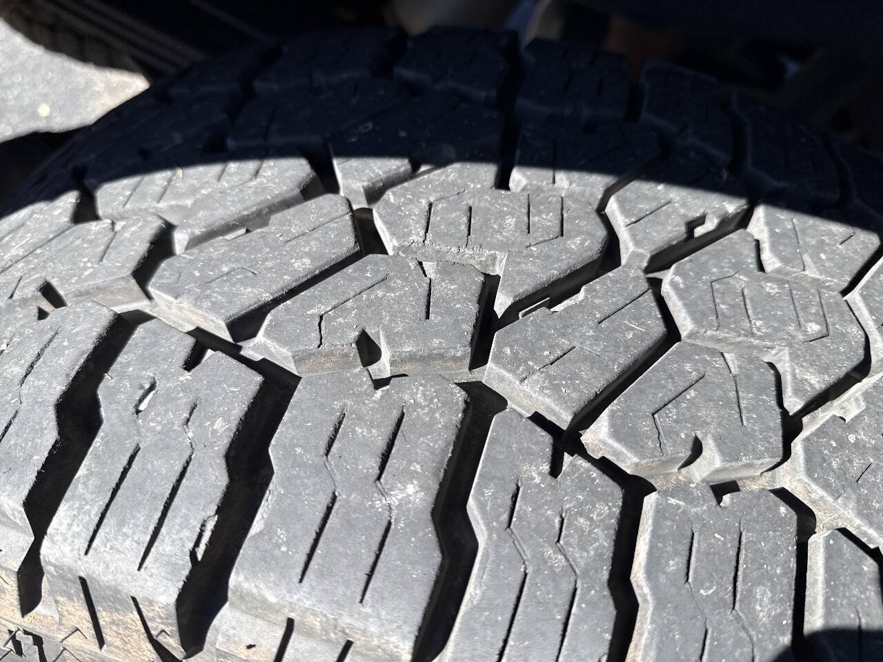 Used 2020 Ford F350 Lariat AWD/4WD image 4