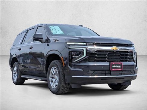 New 2026 Chevrolet Tahoe LS image 3