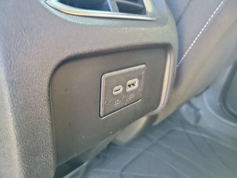 Used 2024 Chevrolet Blazer LT w/ Convenience Package FWD image 21