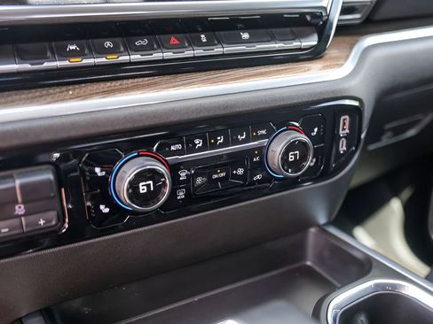 Certified 2025 Chevrolet Silverado 1500 LT w/ Texas Edition Plus image 22