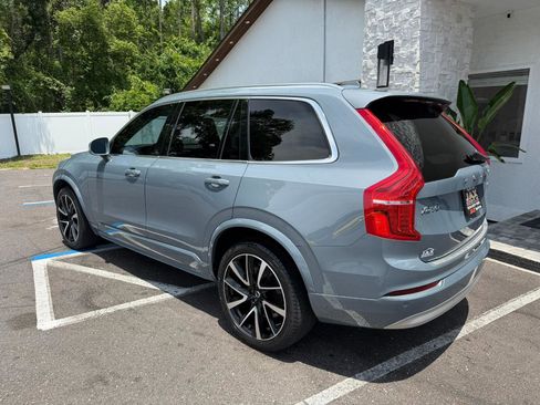 Used 2022 Volvo XC90 T6 Momentum w/ Protection Package Premier AWD/4WD image 11