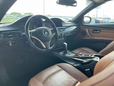 Used 2012 BMW 335i Convertible RWD image 18