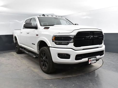 Used 2022 RAM 2500 Laramie w/ Night Edition image 4