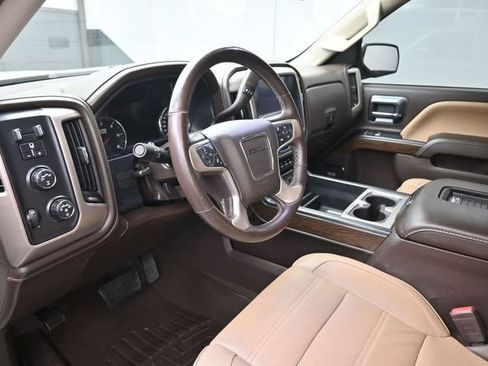 Used 2018 GMC Sierra 1500 Denali w/ Denali Ultimate Package AWD/4WD image 19