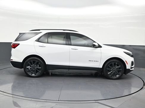 Used 2023 Chevrolet Equinox RS FWD image 7