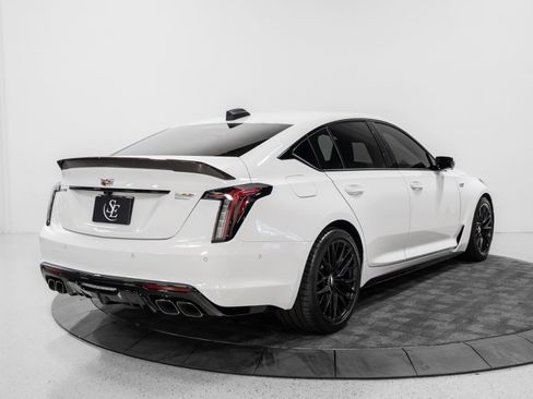 Used 2026 Cadillac CT5 V Blackwing w/ Carbon Fiber 1 Package image 9