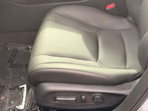 Used 2024 Honda Accord Sport image 19
