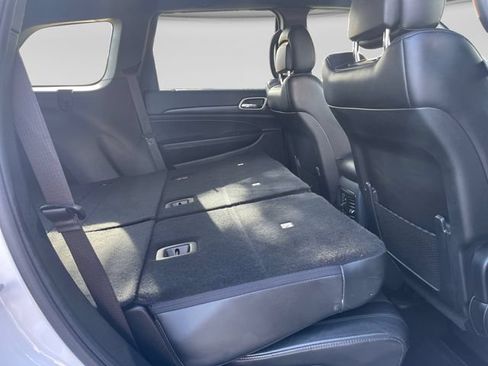 Used 2020 Jeep Grand Cherokee Altitude AWD/4WD image 16