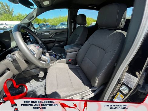 Used 2025 GMC Canyon Elevation w/ Convenience Package image 10