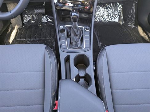 New 2026 Volkswagen Jetta SE image 18
